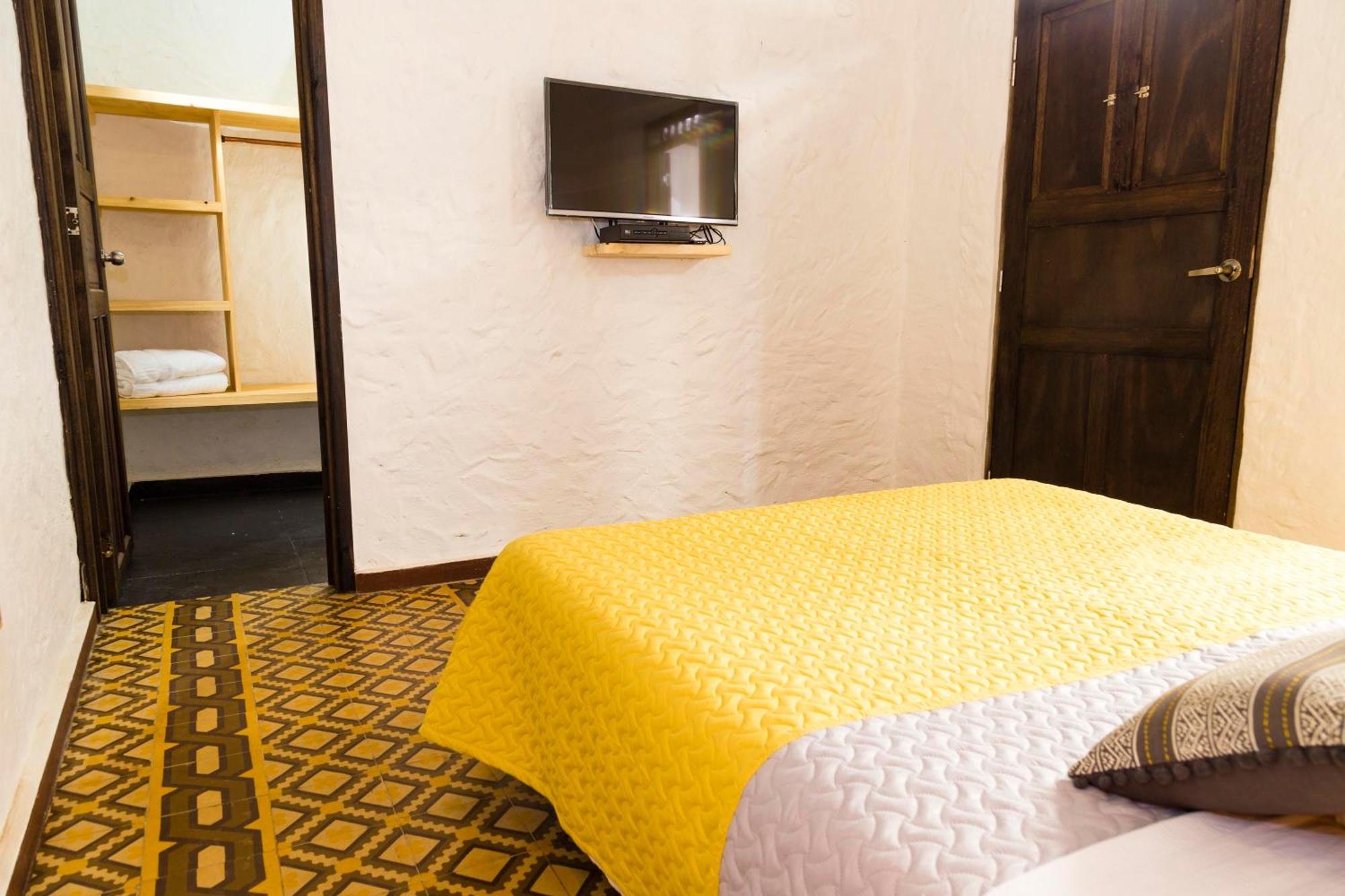 Hotel Mulato Эль-Колехио Номер фото